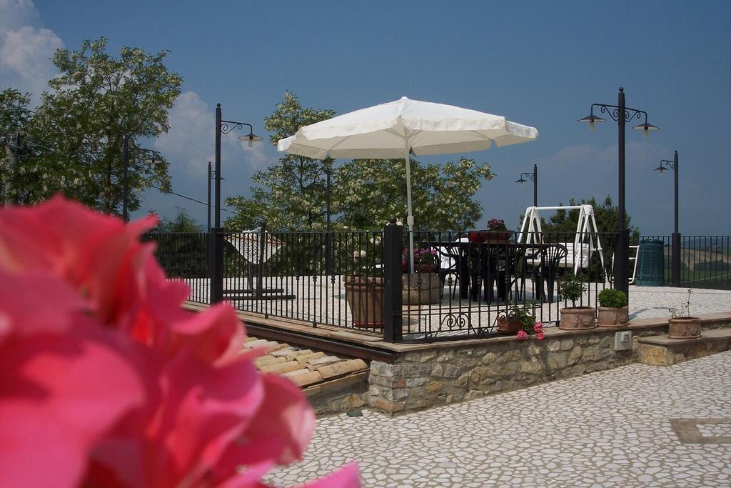 Agriturismo San Bartolomeo Montecchio  Exterior foto