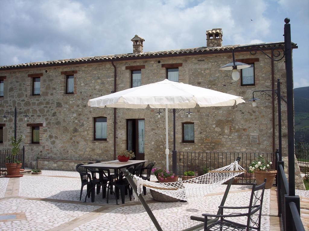 Agriturismo San Bartolomeo Montecchio  Exterior foto